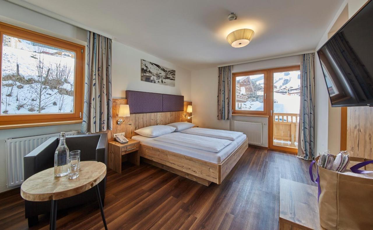 Johanneshof - Dein Mountain Wohlfuehlhotel Saalbach-Hinterglemm Exterior photo